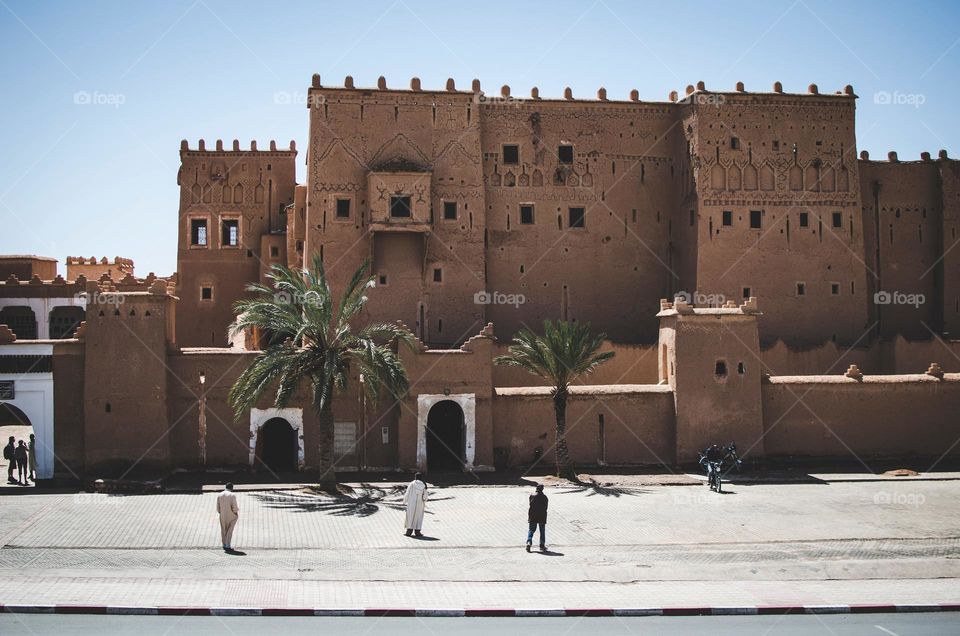 The ancient city of Ouarzazate embodies the features of Moroccan culture and culture.