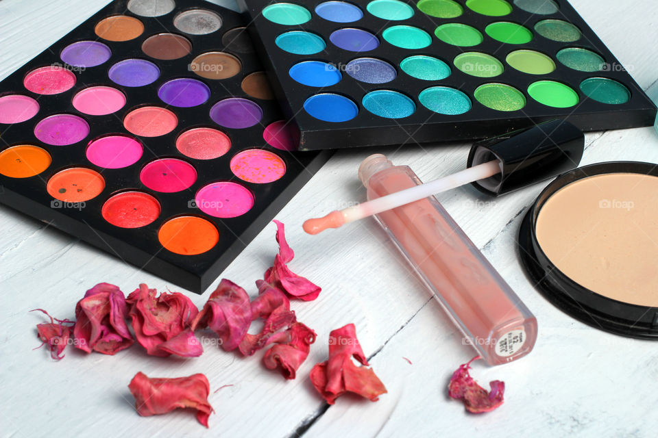 Cosmetics, makeup, ink, foundation, powder, blush, lipstick, personal care, perfume, beauty salon, female beauty, paint, palette, palette of shadows, palette for eyes, flower petals