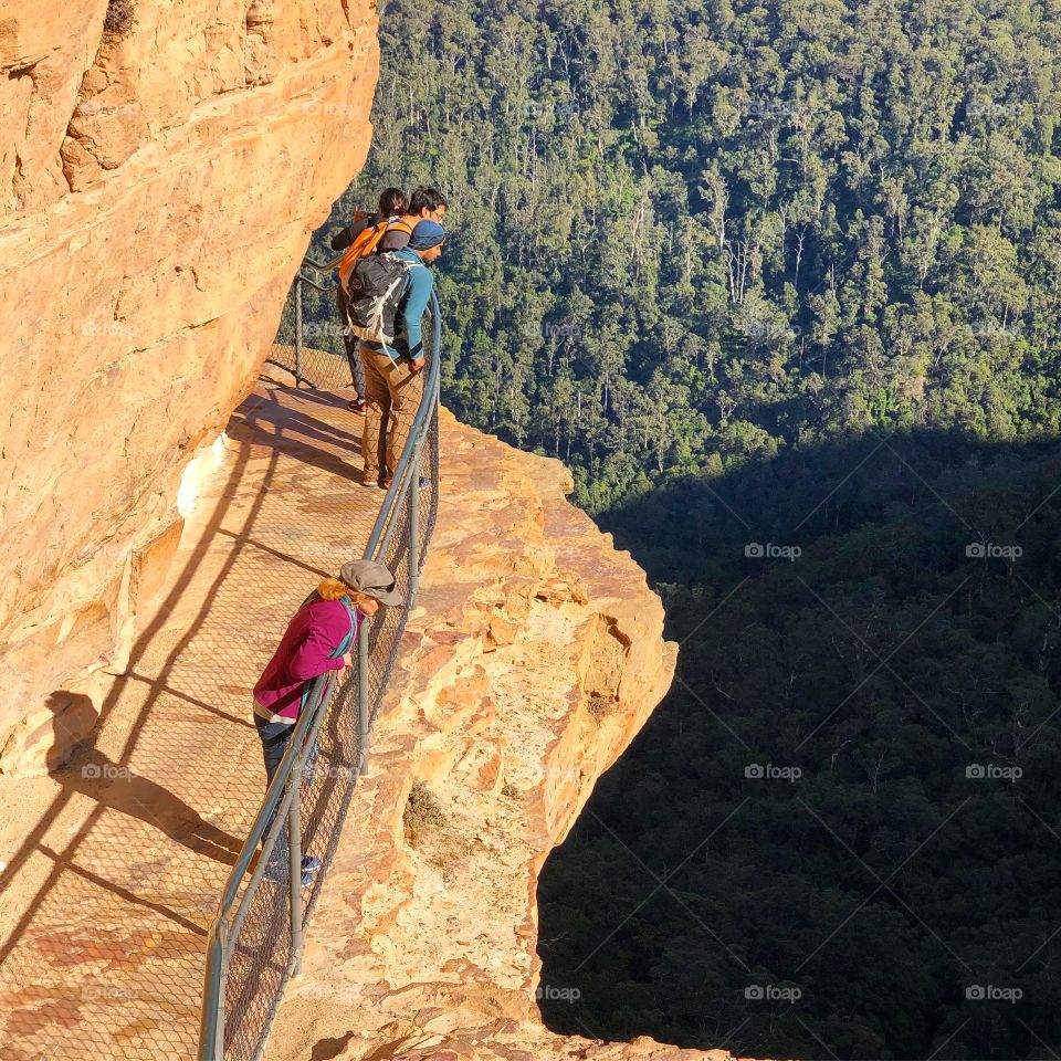 Overlooking the cliff in the Blue Mountains