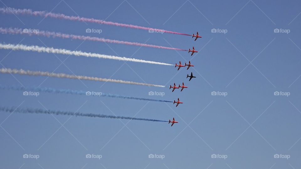 Red arrows