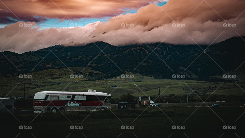 Gorgeous mountain range while greeted with beautiful plains.