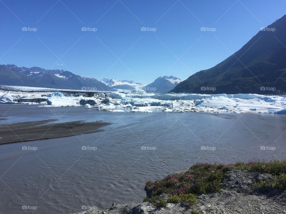Glacier water 