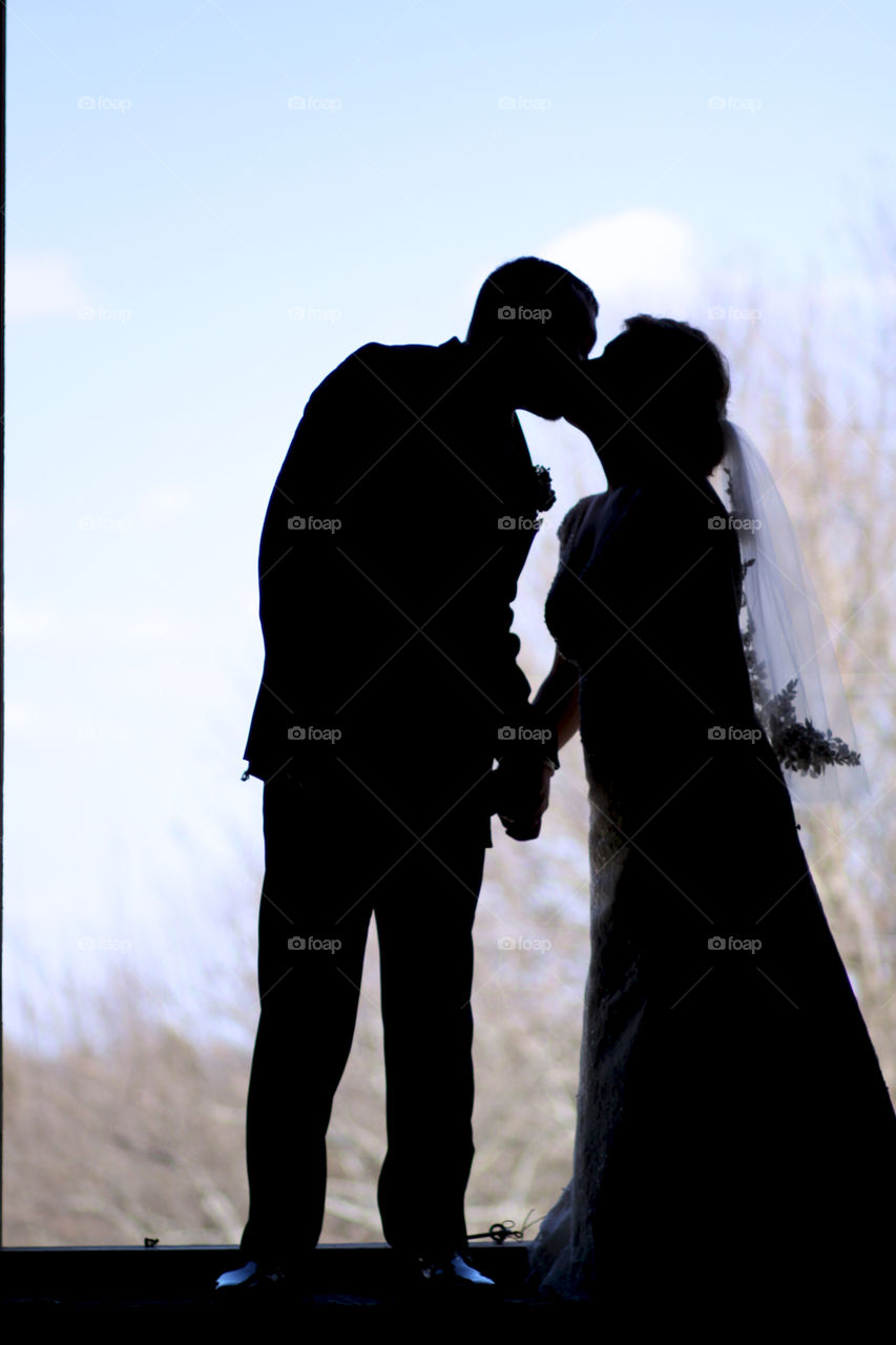 Wedding silhouette 