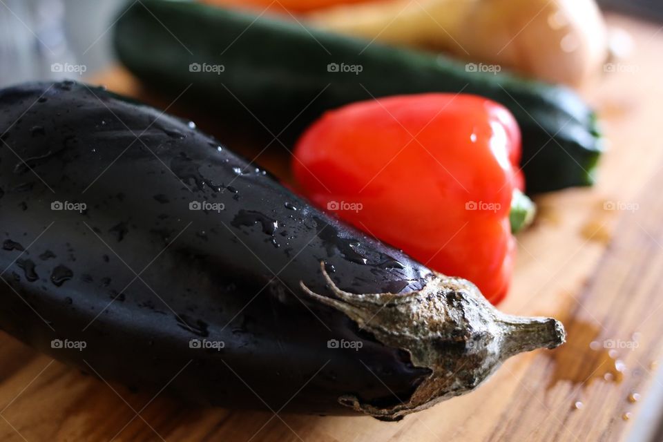 Aubergine and red Bellpepper 