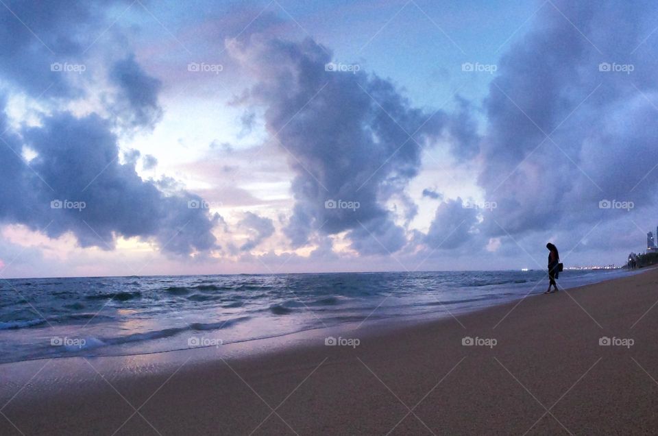 One evening I came to see the sea