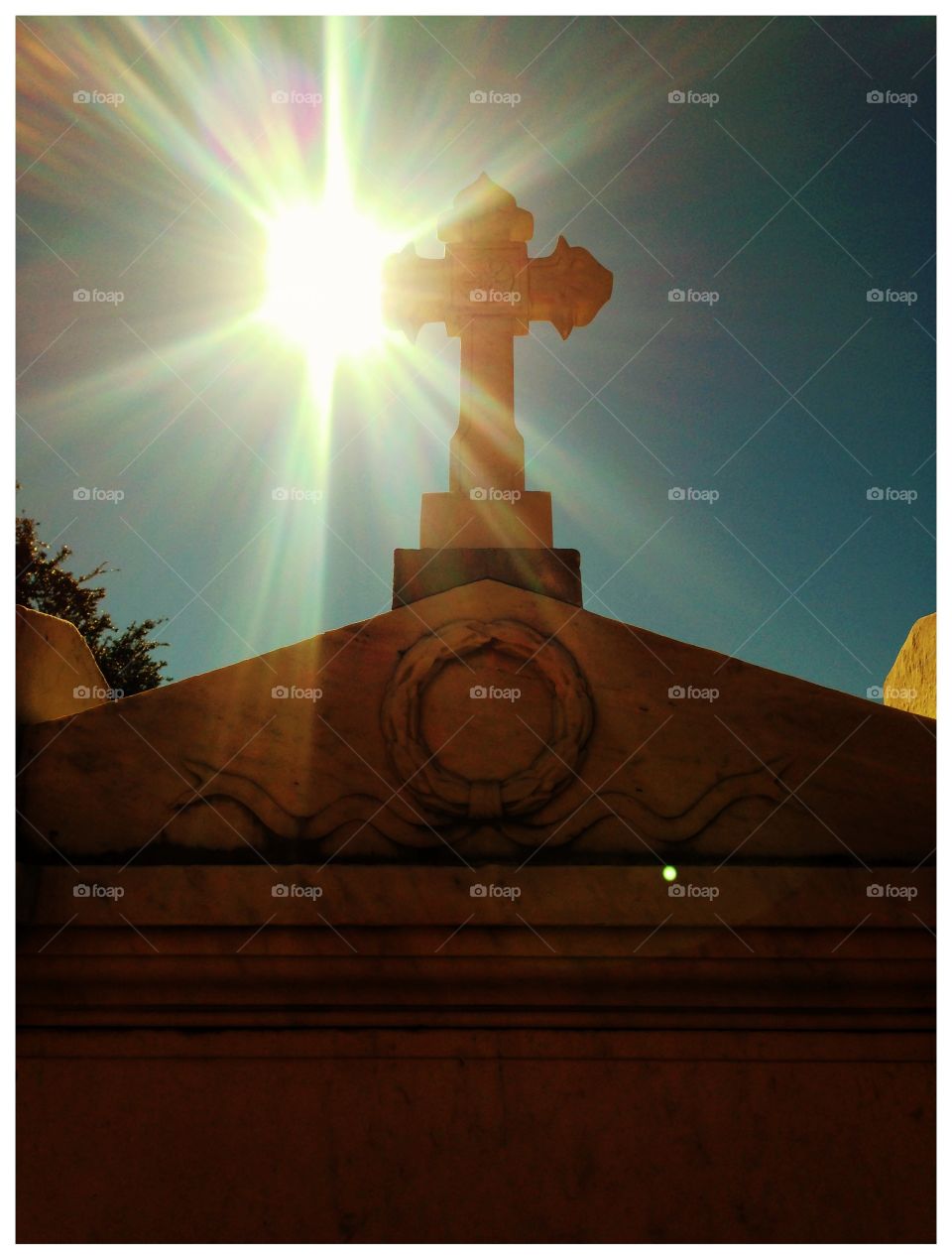 Sunbeam cemetery cross