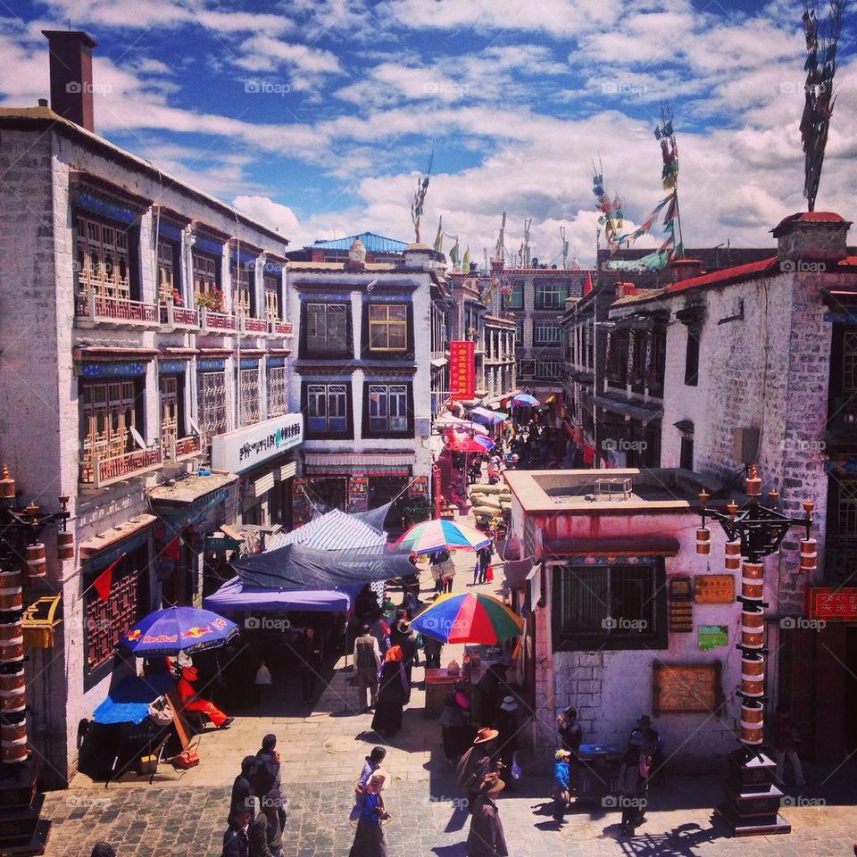 Streets of Tibet 