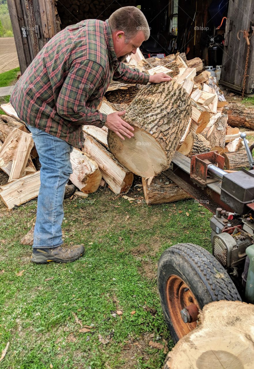 splitting wood