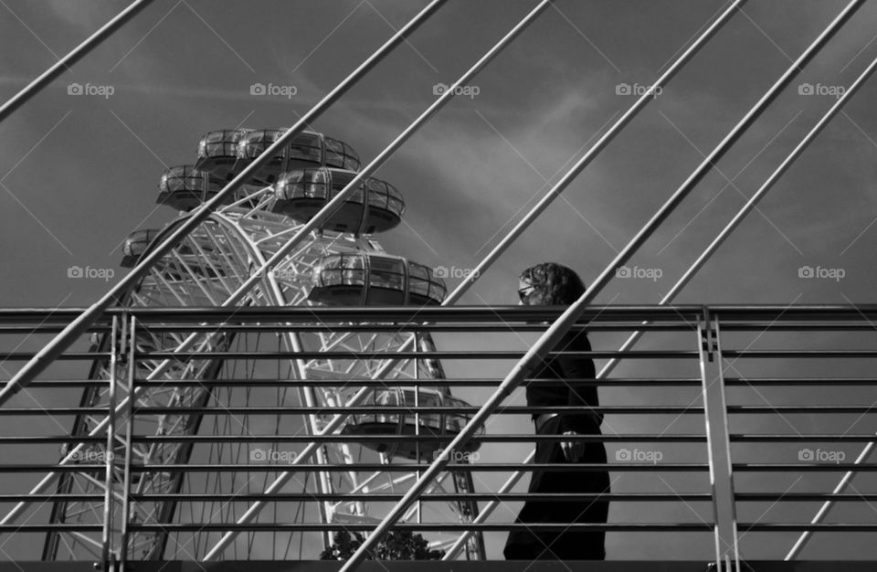 Lines at the Eye