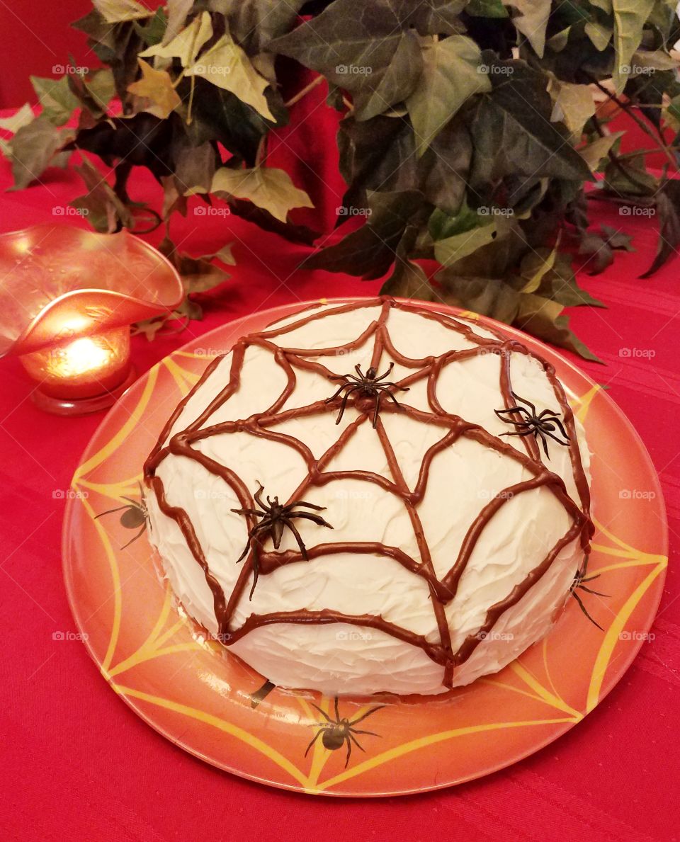 Cobweb Cake